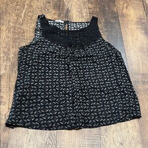 Maurices Black and Gray Patterned Blouse